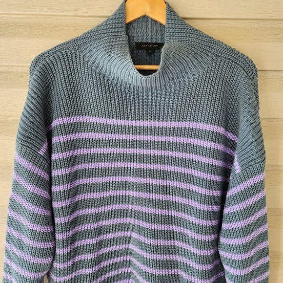 Ann Taylor striped sweater - Picture 3 of 11